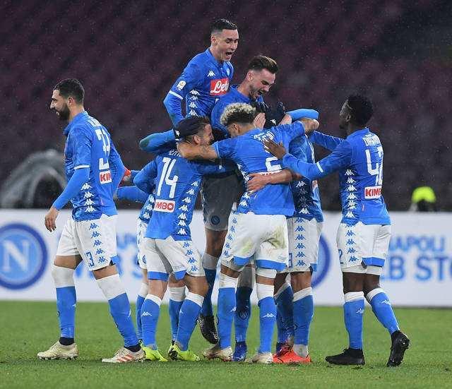 宋雨琦的披萨好大