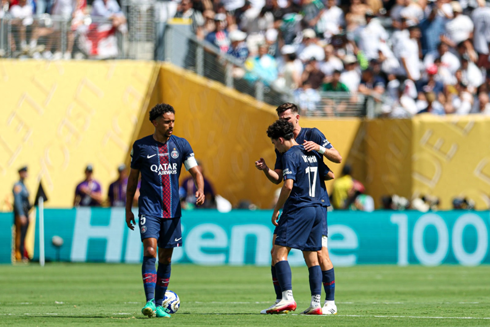 德甲倒计时；罗马赛前临场应变；细节引发关注；管理层满意；控场能力受关注